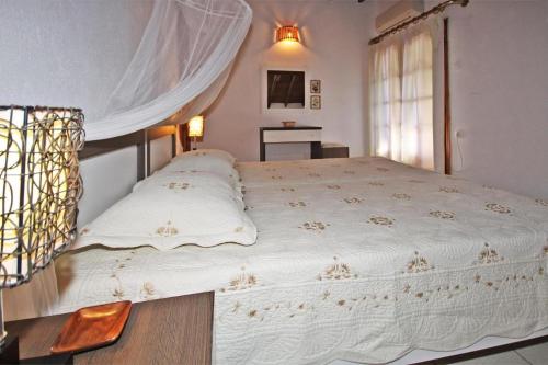 Room in Guest room - Villa Angela, Vourvourou