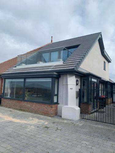 Exterior view, Beach Pad - ground floor - pet friendly in Jubilee