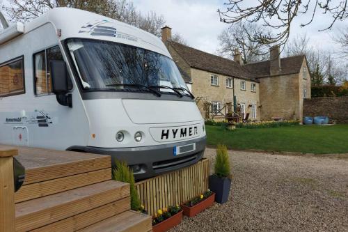 Large Static Motorhome - Stunning Countryside Views, , Gloucestershire