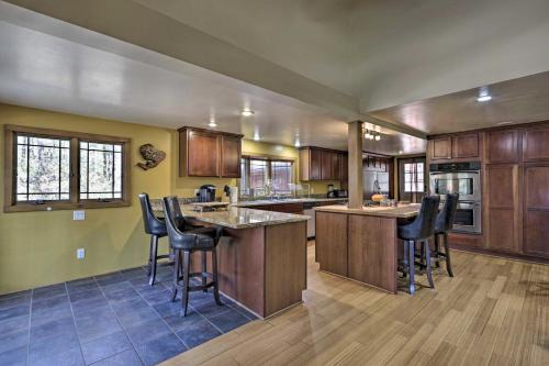 Hike & Relax Fireside: Dog-Friendly Gem in Payson!, Payson (foto 8)