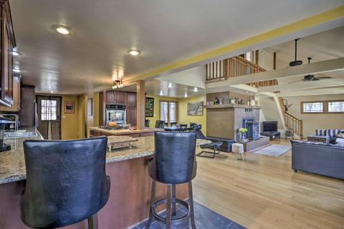 Hike & Relax Fireside: Dog-Friendly Gem in Payson!, Payson (foto 7)