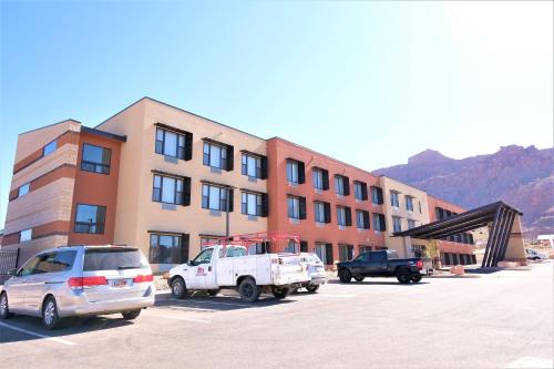 Scenic View Inn & Suites Moab - image 7