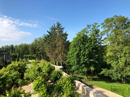 花園, Cottage de la Tour - Duplex troglodyte of 100 m in 阿宰勒里多