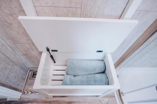 Modern & Cozy stand-alone apartment - perfect stay in เพ้นท์ โพสต์ (นิวยอร์ก)