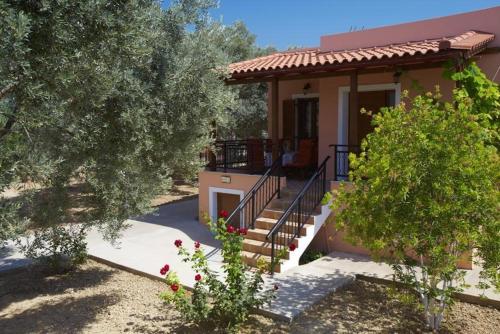 Villa Estia, goddess of family and warmth in Cretan nature! gîte à louer Pangalokhórion