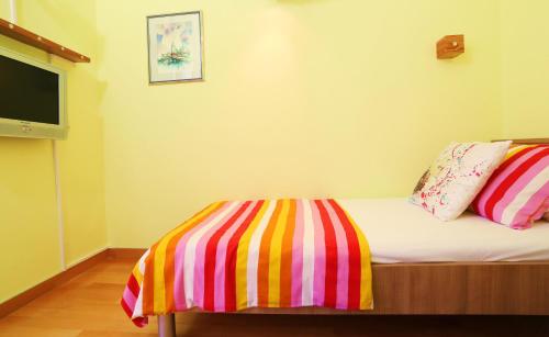 Double bedroom apartment on great location with balcony!! - image 8