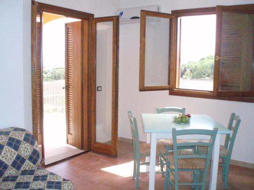  Modern 1bed apartment(sleep 4)sea view only 700mt from sea in Valledoria