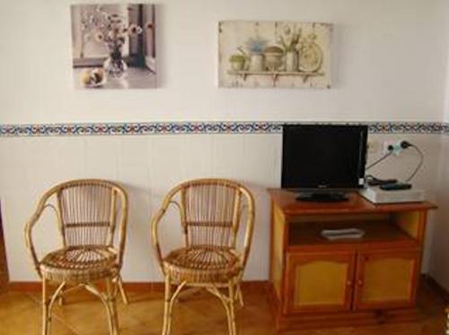 Casa Este - Semi-Detached 2 Bedroom Villa - Great For Smaller Groups, Son Bou (zdjęcie 7)
