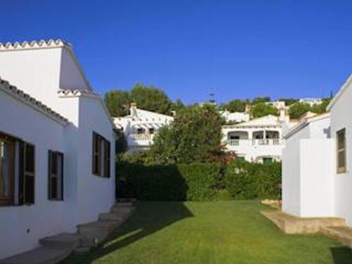 Casa Este - Semi-Detached 2 Bedroom Villa - Great For Smaller Groups, Son Bou (zdjęcie 9)