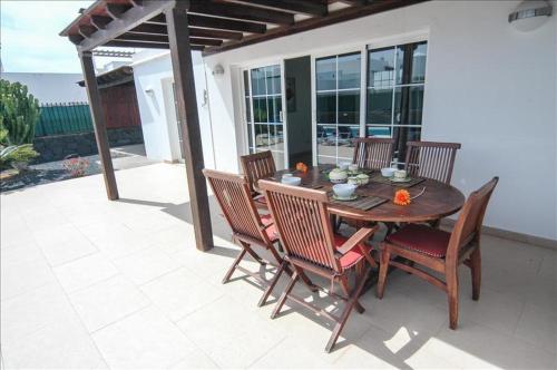 Villa De Fuera - A Great Villa - Peaceful Location - A Short Drive To The Beach - image 5