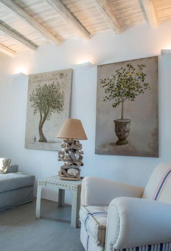 Luxury Paros Villa Sea View Villa Private Pool 4 BDR Tserdakia - main image