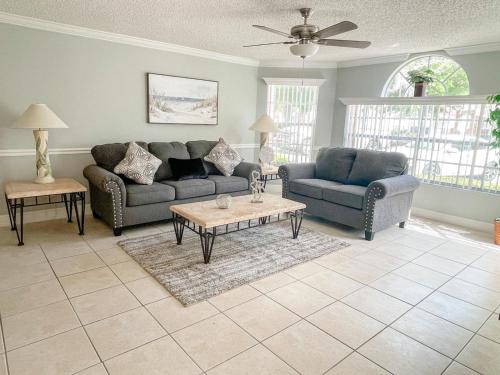 Grand Premier 3BD Condo Apartment near Disney Parks #6 - image 3