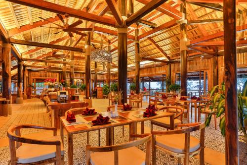 Restaurante, Ocean Bay Phu Quoc Resort & Spa near Ong Lang Beach