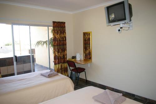 Ingwe Guesthouse Room Type - Deluxe Twin Room