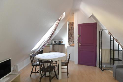 Studio Lumière room in Chambres d'hôtes Chez Caroline