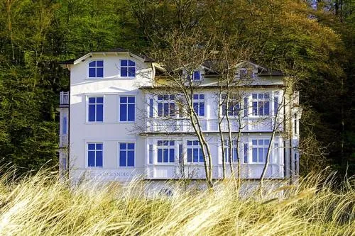 Villa Strandeck Ferienwohnung 02 in Binz, Deutschland
