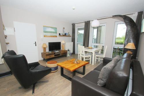 strandnah mit Terrasse, gratis Nutzung vom AHOI Erlebnisbad und Sauna in Sellin - Strandhaus Mönchgut FeWo09, Lobbe (fotografie 6)