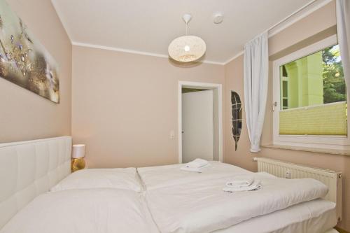 Apartment with Balcony image 10