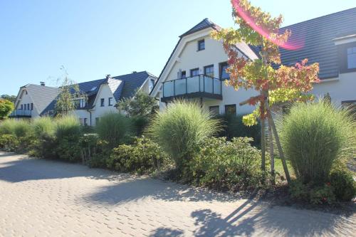 strandnahe FeWo mit Terrasse, gratis Nutzung vom AHOI Erlebnisbad und Sauna in Sellin - Rex Rugia FeWo 14-3