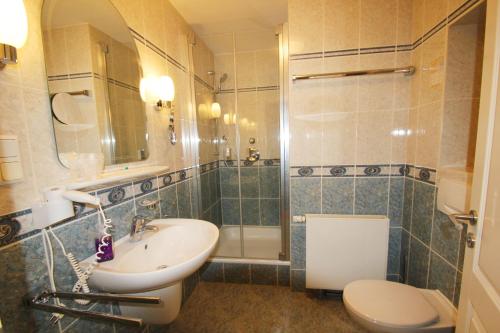 Apartment with Sea View image 10