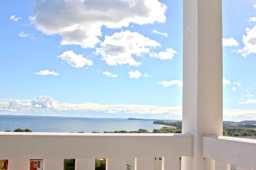 Meeresblick Residenzen FeWo 22 deluxe, inklusive Sauna und Schwimmbadnutzung im AHOI Sellin