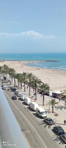  1ere soleil levant in Puerto de Sagunto