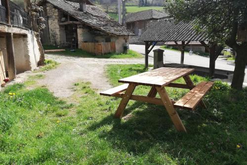 La rustique gîte à louer La Rochette