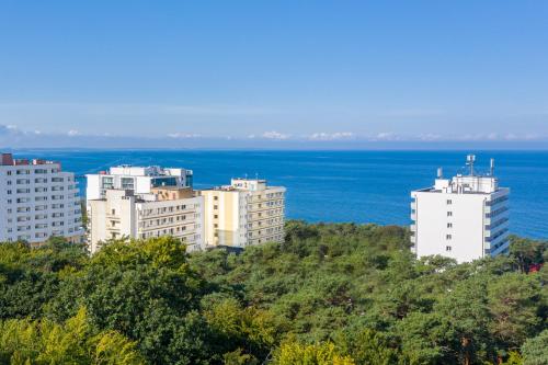 Vestina Wellness & SPA Hotel - image 2