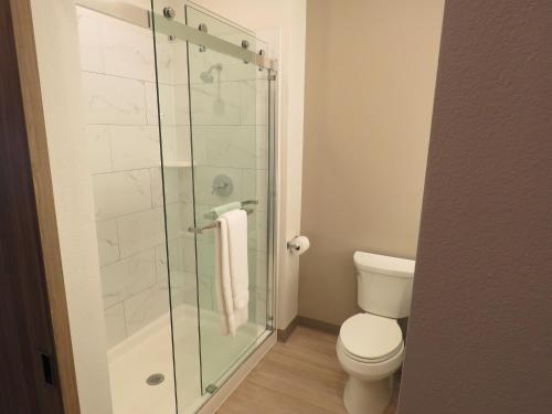 Wyndham Garden College Station Room Type - King Room - Non-Smoking
