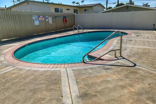 Huntington Highlight - Pool, Patio, Close To Beach