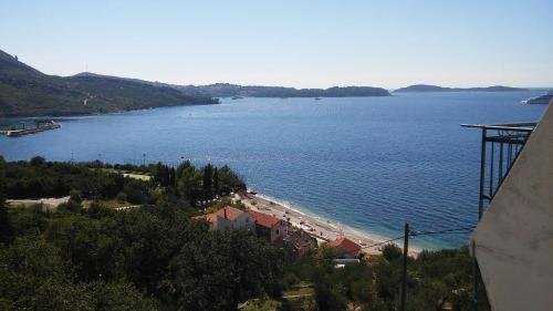 Apartments by the sea Plat Dubrovnik - 2136 - image 8