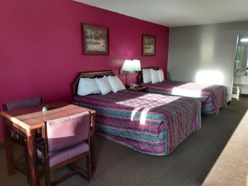 Double Room with Two Double Beds - Smoking
