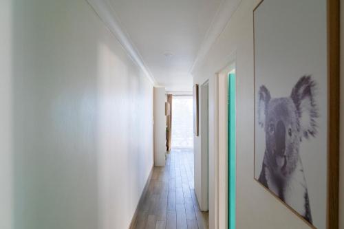 Manly Beachfront Apartment - image 7