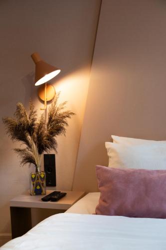 Redstone Apartments Room Type - Deluxe King Studio