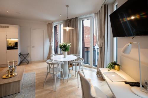 Redstone Apartments 2