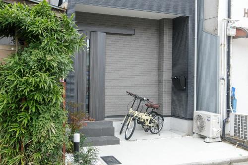 Two-Bedroom Apartment image 5