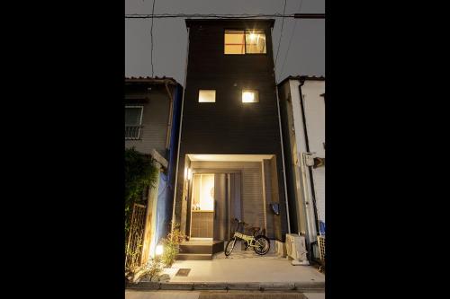 Two-Bedroom Apartment image 8