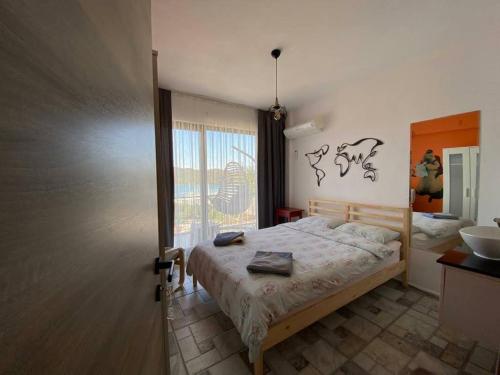 Double Room with Sea View image 10