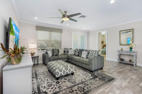 Four-Bedroom House image 9