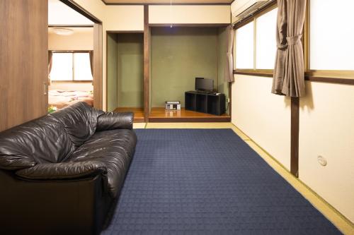 Guest House Shine Bright