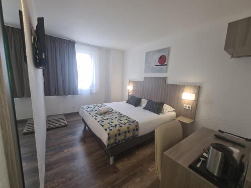 Hotel AUSTRIA Saint Etienne La Terrasse - image 6