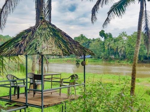 Pranayakulam Kerala Village Riverside Retreat - Mutholapuram
