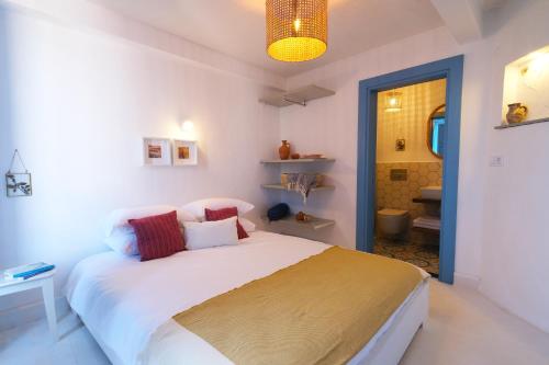 (Sea View) The Sun Room - Blue House, Fethiye