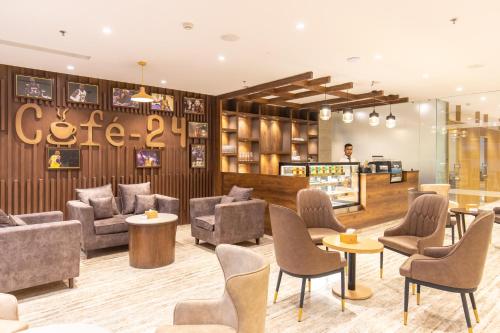 Restaurant, Hotel Da Flamingo in Lumbini