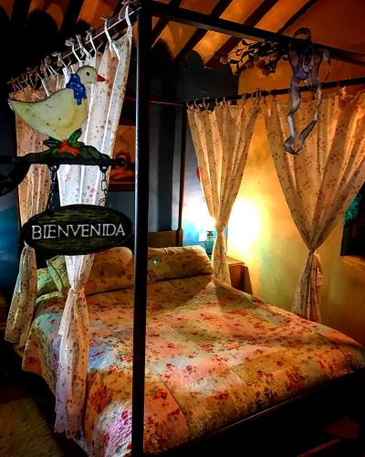 Room for rent in a beautiful country house ideal for a romantic getaway - Albaladejo del Cuende