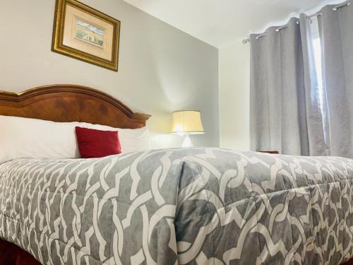 Siesta Inn Sarasota - Indian Beach near Sarasota-Bradenton International Airport