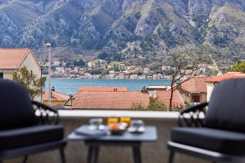 Kotor Lux apartments and rooms 1