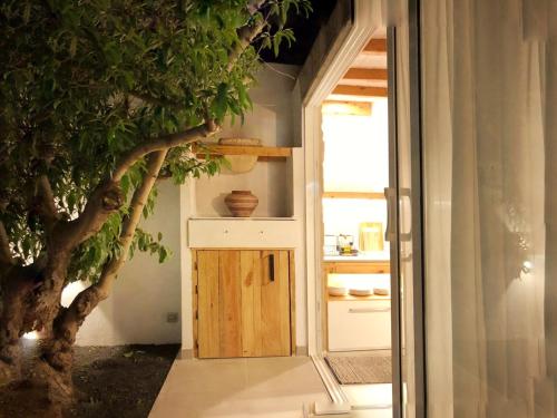 Casita blanca cerca de Timanfaya in Mancha Blanca