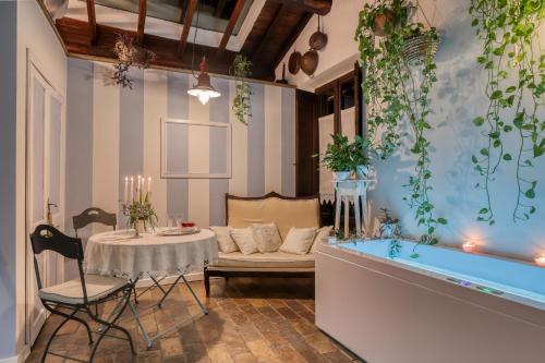 Bañera de hidromasaje, B&B dei Papi Boutique Hotel in Viterbo