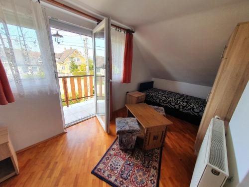 Szekrény Apartman - image 5
